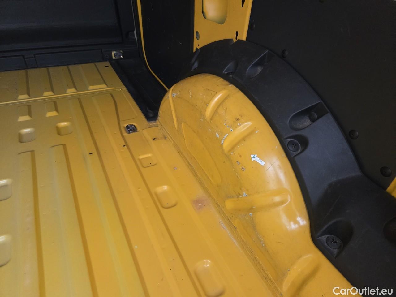 Volkswagen  Caddy Cargo 2.0 TDI 90 kW DSG #29