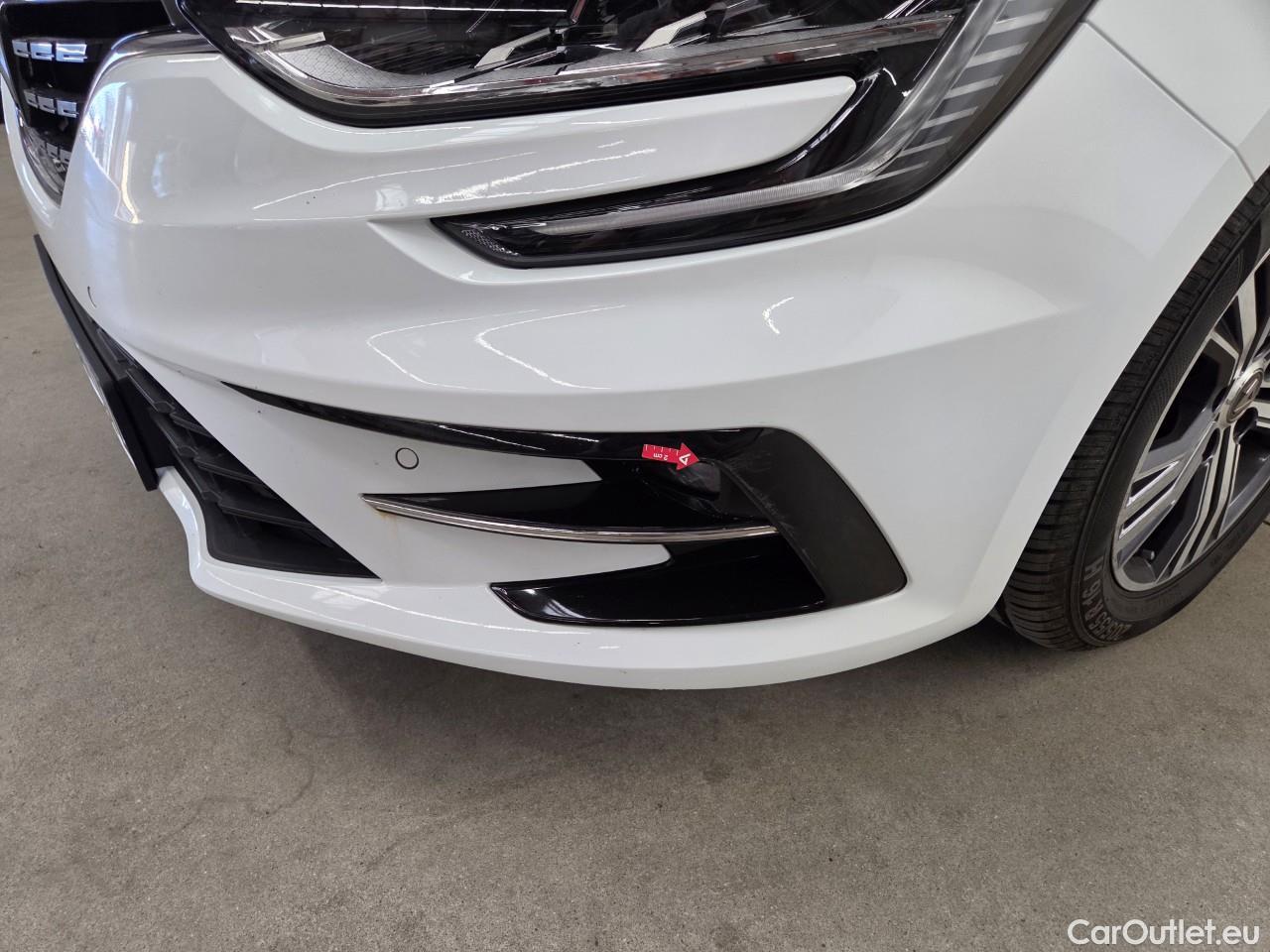  Renault  Megane 1.3 TCe 140CP Intens EDC #6
