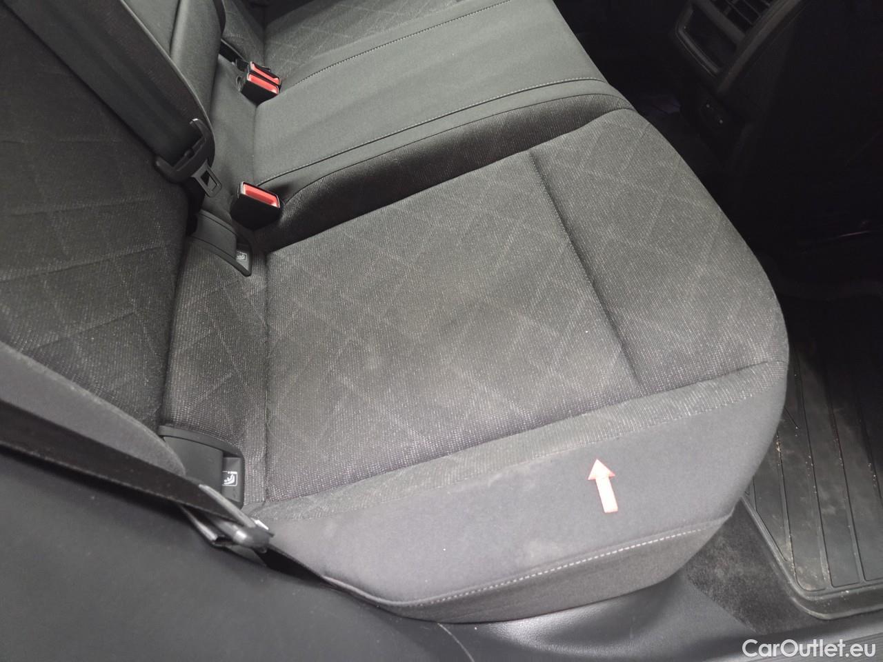  Volkswagen  Golf  Life 1.0 eTSI DSG mild-Hybrid #50
