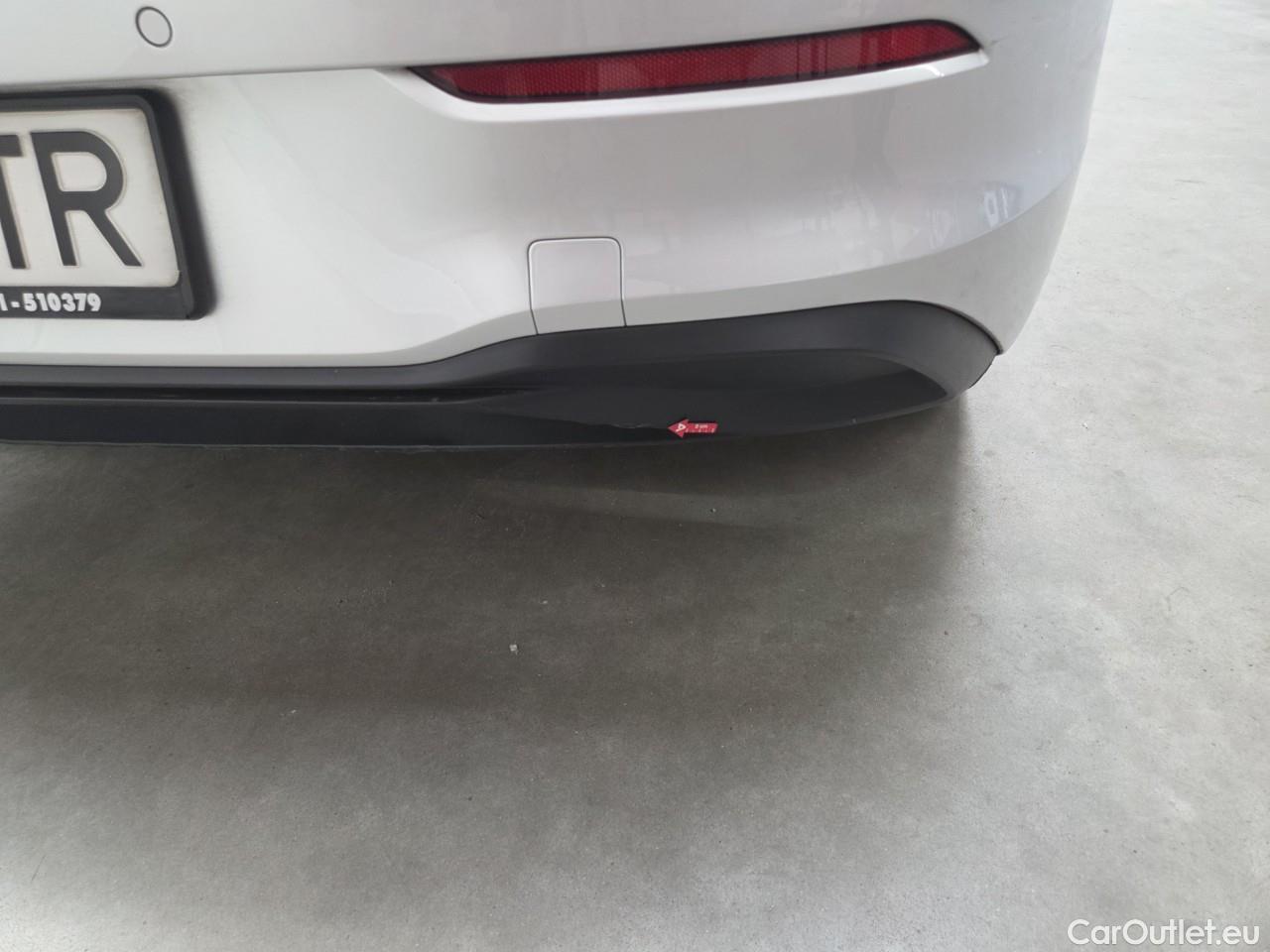  Volkswagen  Golf  Life 1.0 eTSI DSG mild-Hybrid #32