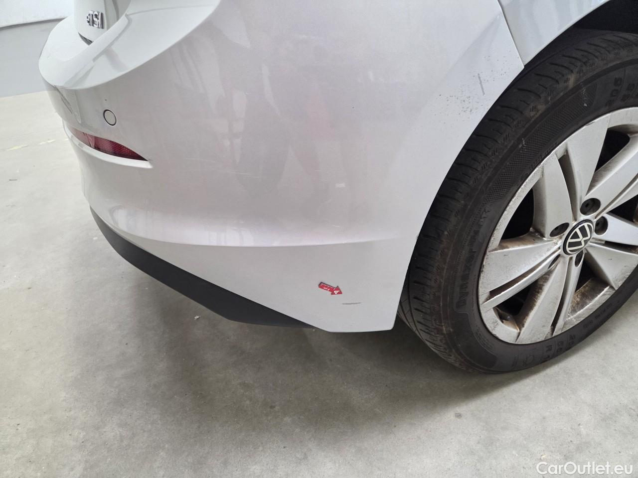  Volkswagen  Golf  Life 1.0 eTSI DSG mild-Hybrid #30