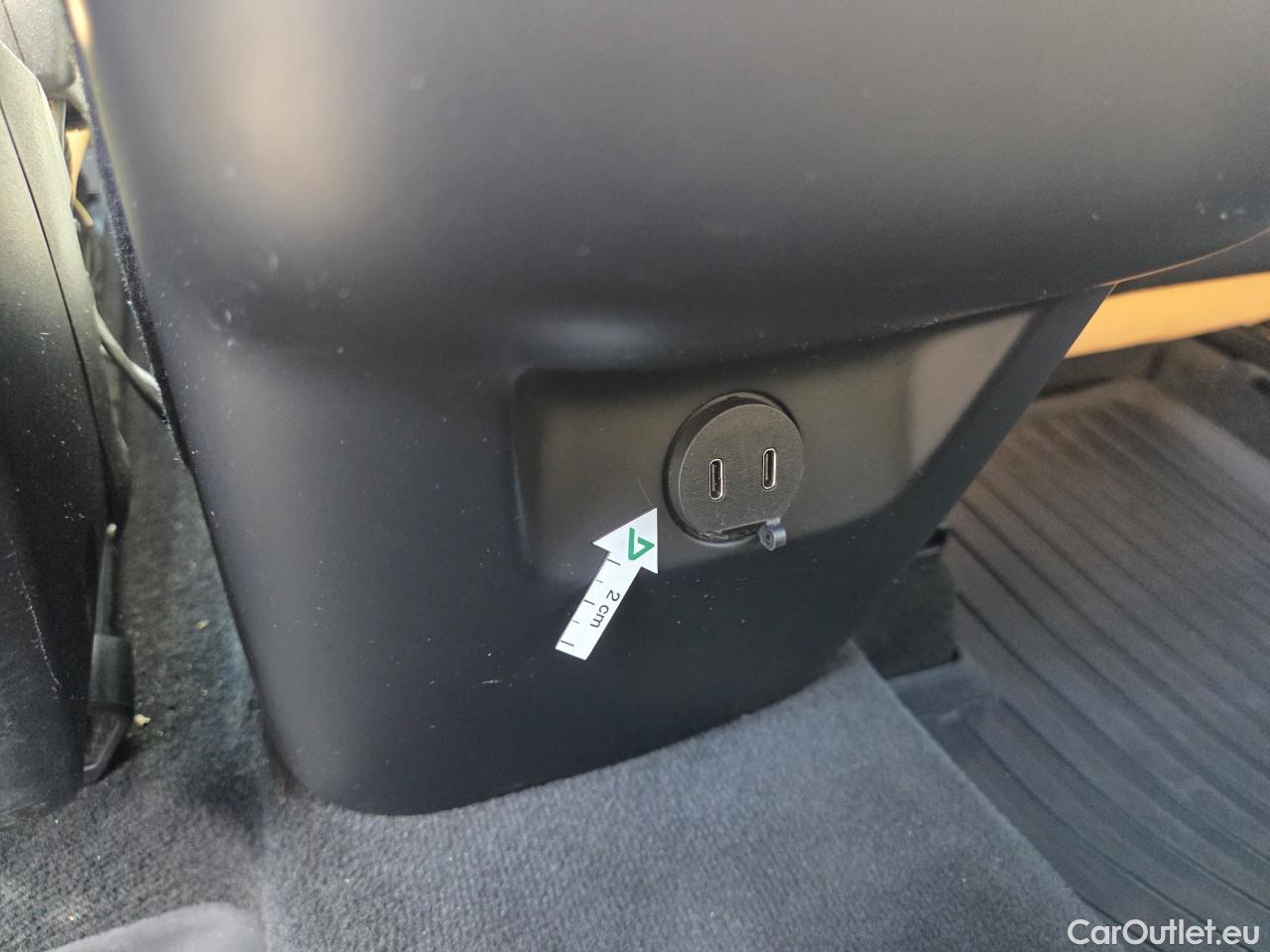  Volvo  XC90 2.0 B6 P Inscription AT8 AWD #64