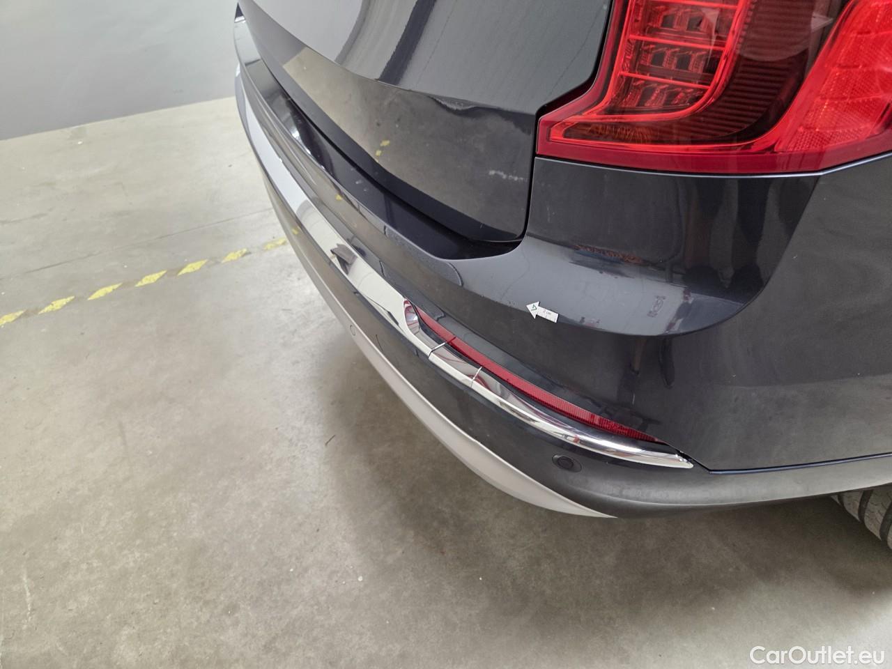  Volvo  XC90 2.0 B6 P Inscription AT8 AWD #46