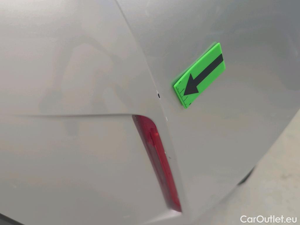  Toyota  Corolla 1.8 Hybrid Dynamic HSD E-CVT #8