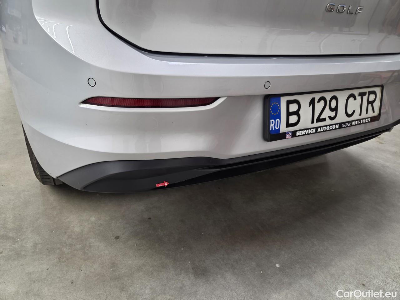  Volkswagen  Golf  Life 1.0 eTSI DSG mild-Hybrid #34