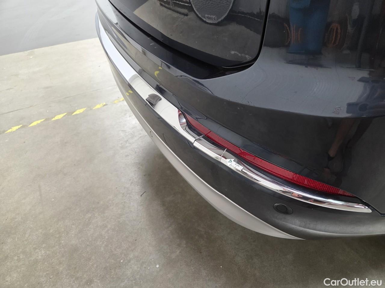  Volvo  XC90 2.0 B6 P Inscription AT8 AWD #44