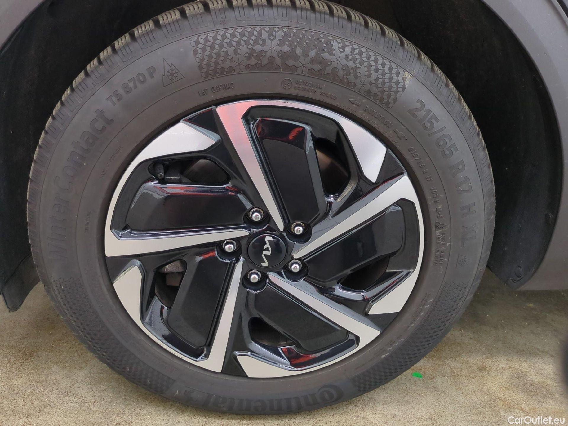  KIA  Sportage  Active Hybrid 4WD 1.6 T-GDi 230CV BVA6 E6d #1