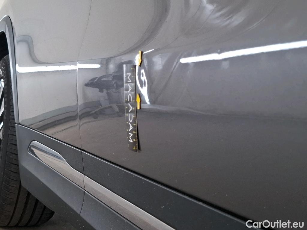  Mercedes  GLA MERCEDES-BENZ  / 2020 / 5P / SUV  200 BUSINESS LINE DCT #12