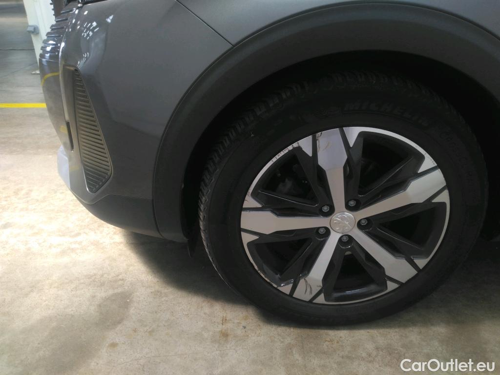  Peugeot  5008  Allure Pack 2.0 HDi 175CV BVA8 7 Sieges E6d #18