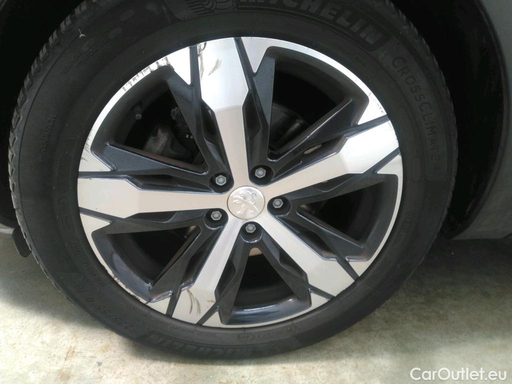  Peugeot  5008  Allure Pack 2.0 HDi 175CV BVA8 7 Sieges E6d #19