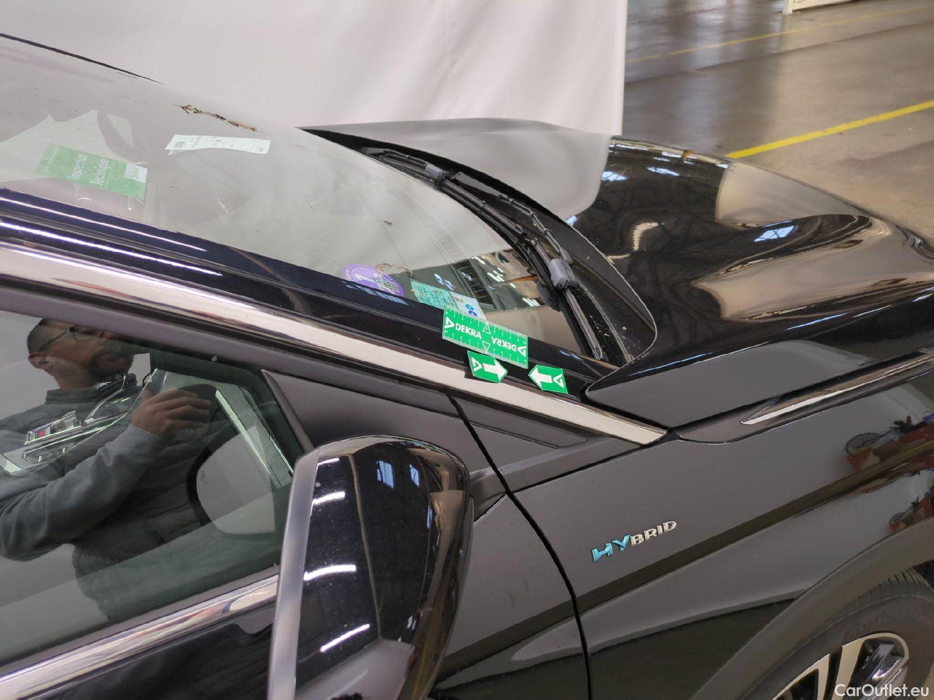  Peugeot  3008 PEUGEOT  / 2020 / 5P / SUV 1.6 HYBRID 225 E-EAT8 GT #11