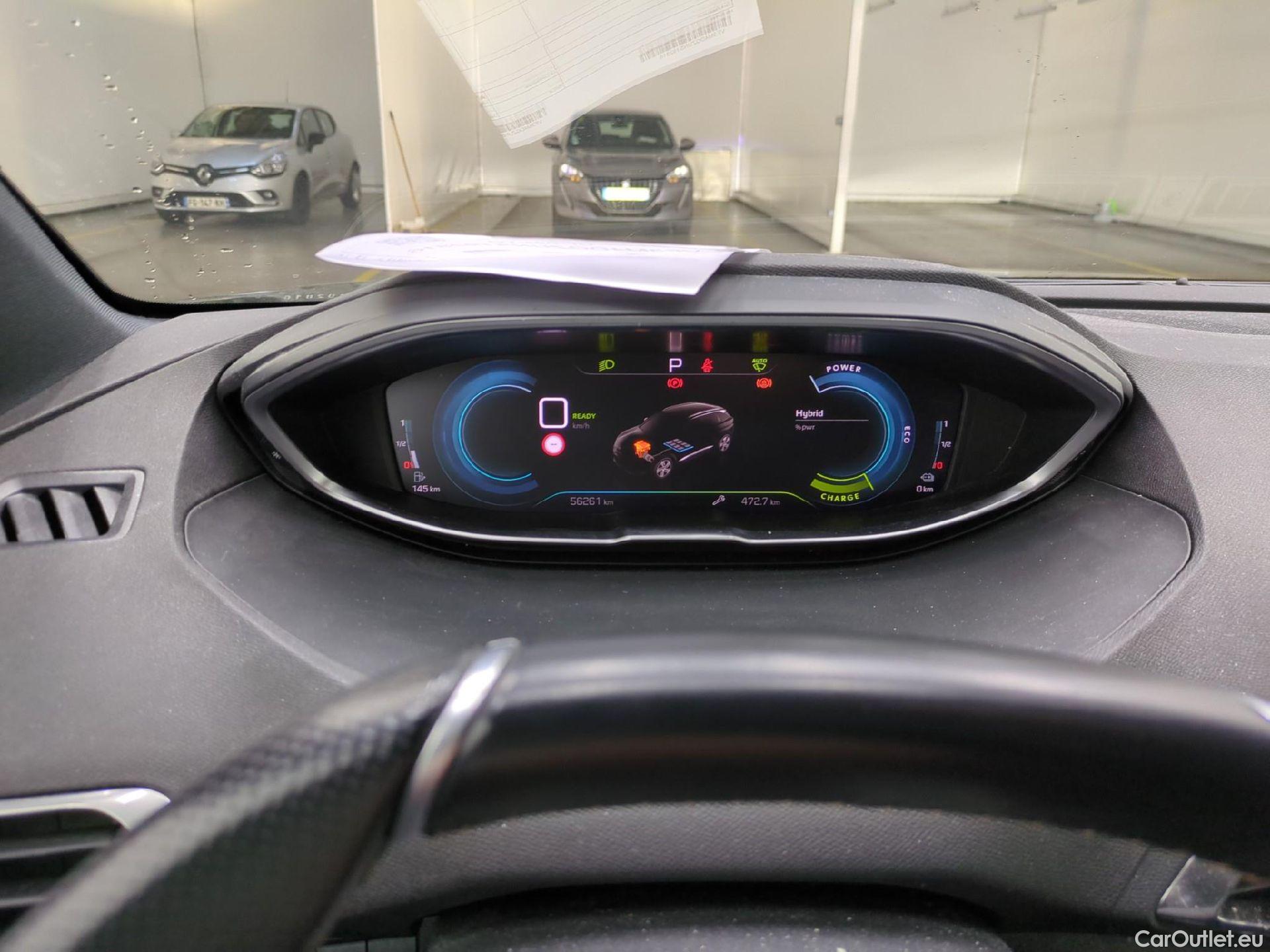  Peugeot  3008 PEUGEOT  / 2020 / 5P / SUV 1.6 HYBRID 225 E-EAT8 GT #3