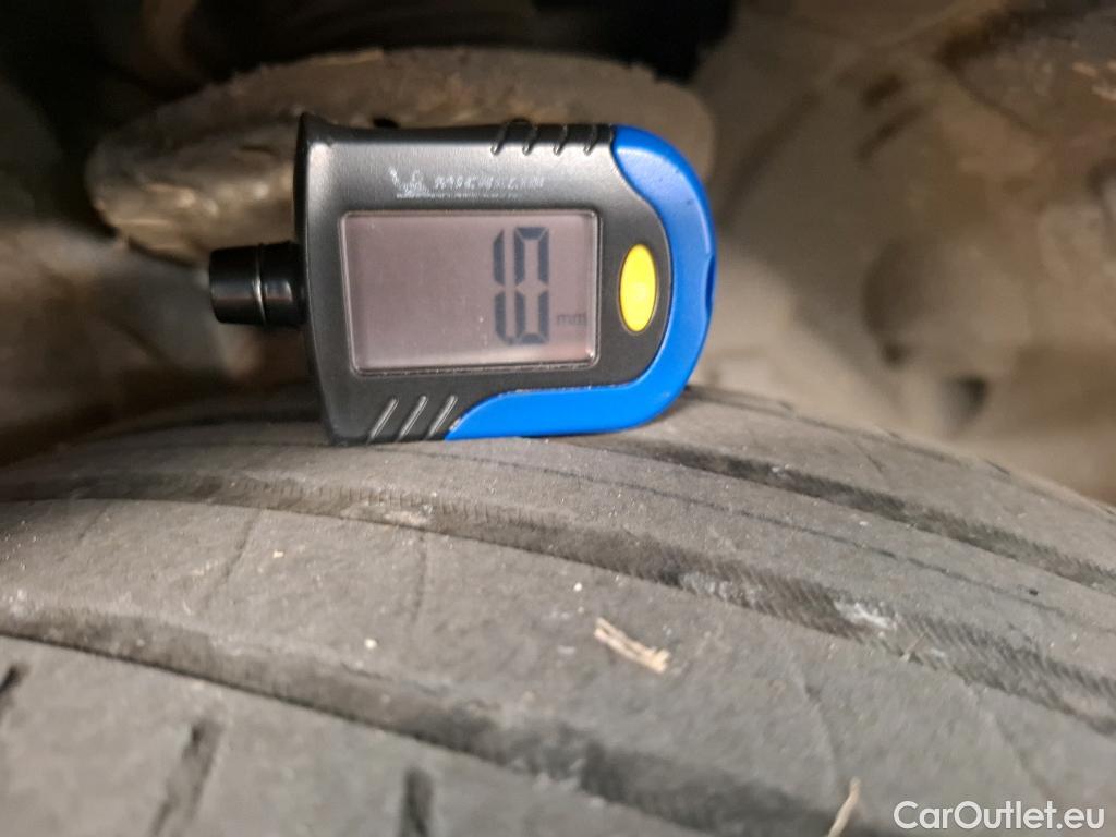  Peugeot  208  Active 1.2 PureTech 100CV BVM6 E6d #13