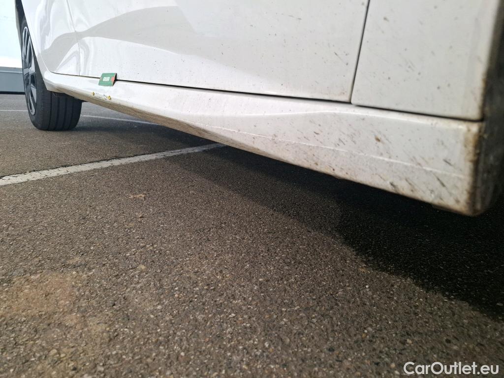  Peugeot  208  Active 1.2 PureTech 100CV BVM6 E6d #2