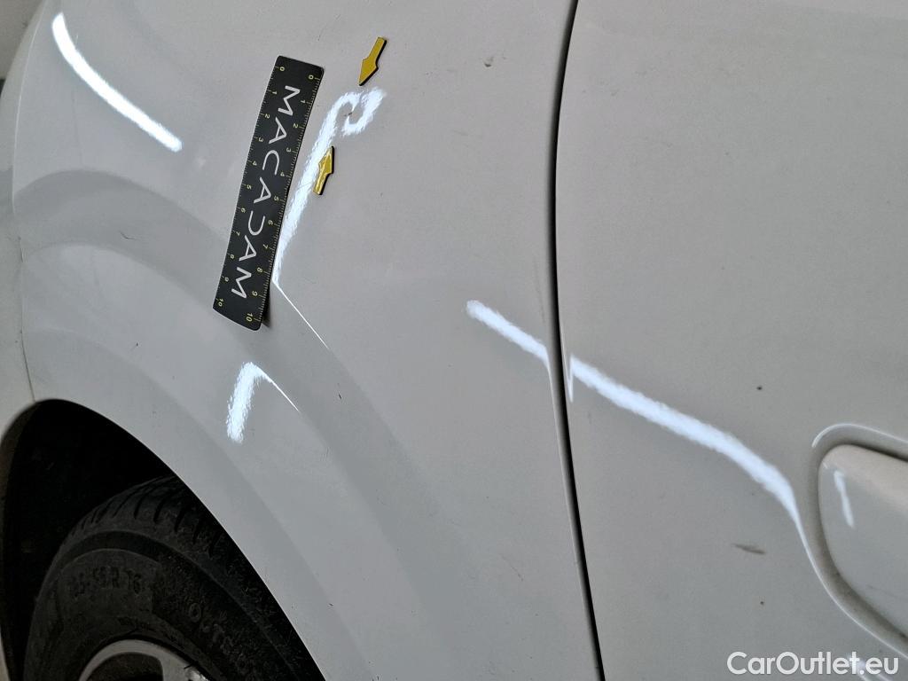  Peugeot  208  Allure Business 1.2 PureTech 100CV BVM6 E6d #26