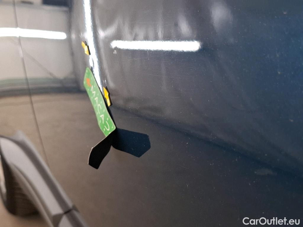  Peugeot  5008  Active Business 1.5 HDi 130CV BVA8 E6d #47