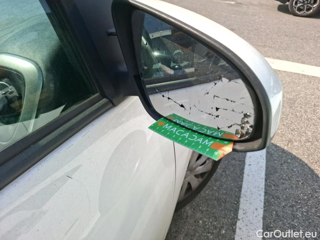  Peugeot  108  Active 1.0 70CV BVM5 E6 #15