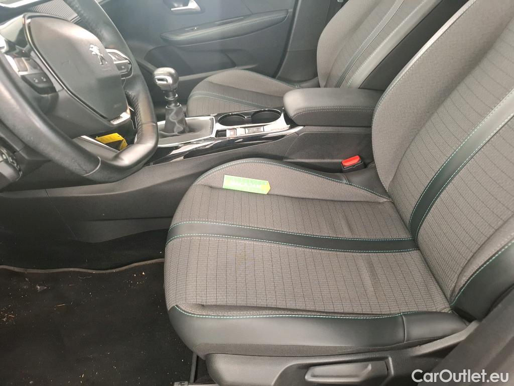  Peugeot  208  Allure Business 1.5 HDi 100CV BVM6 E6d #18
