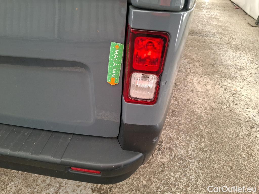  Renault  Trafic  III Combi L2H1 3 0t (8/9 Sièges) Zen 2.0 dCi 150CV BVM6 9 Sieges E6d #14