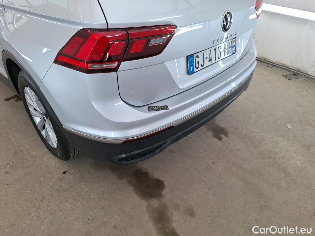 Volkswagen  Tiguan VOLKSWAGEN  / 2020 / 5P / SUV 1.5 TSI 150 DSG7 Life #1