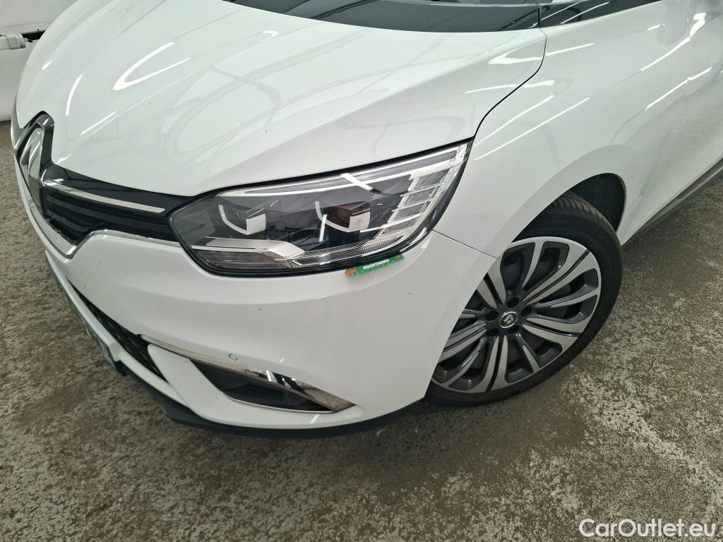  Renault  Grand Scenic RENAULT Grand Scénic / 2016 / 5P / monospace Business TCe 140 - 21 #17