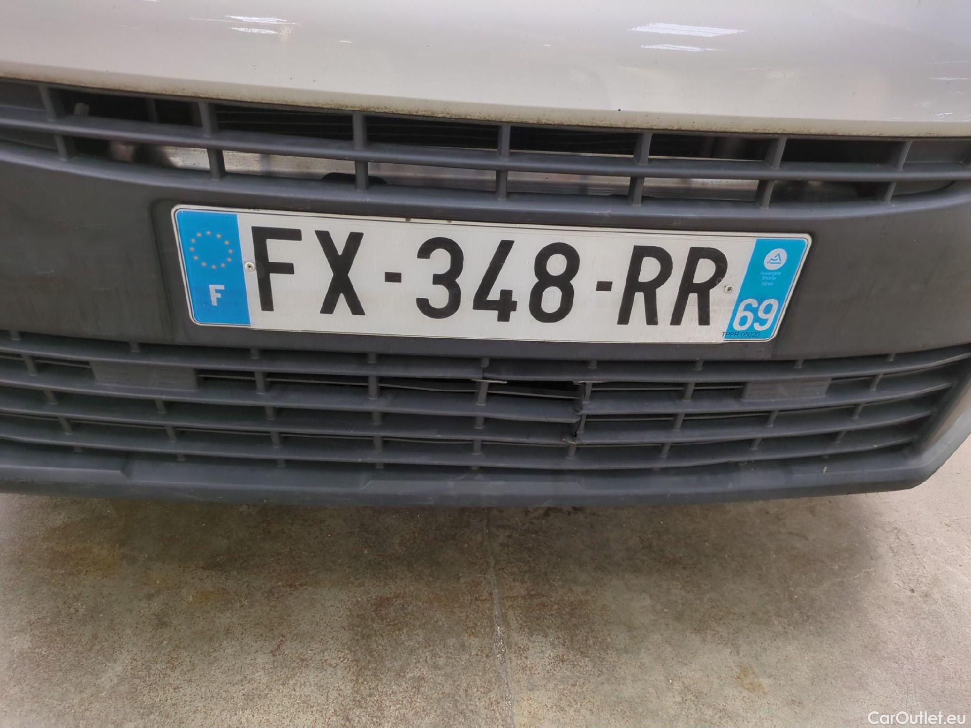  Citroen  Berlingo  Fourgon Club M 650 1.5 BlueHDi 75CV BVM5 E6dT #26