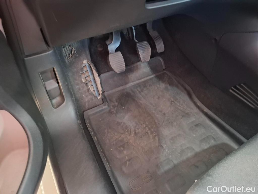  Citroen  C3  Société Feel 1.2 PureTech 80CV BVM5 6E #3