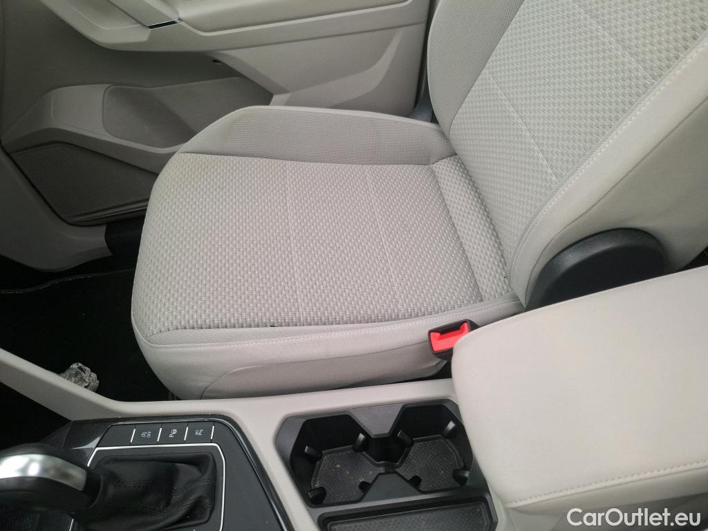  Volkswagen  Tiguan VOLKSWAGEN  Allspace / 2017 / 5P / SUV 1.5 TSI 150 EVO DSG7 Confortline Busines #37