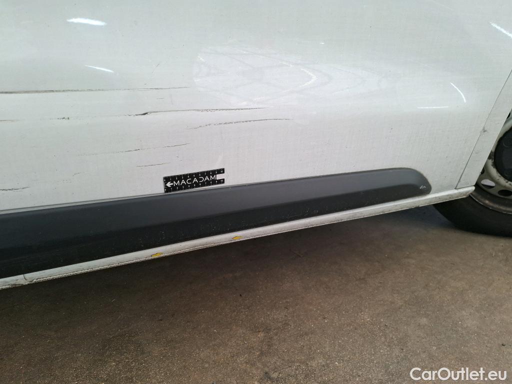  Citroen  Jumpy  Fourgon Club M 1.5 BlueHDi 100CV BVM6 E6d #40