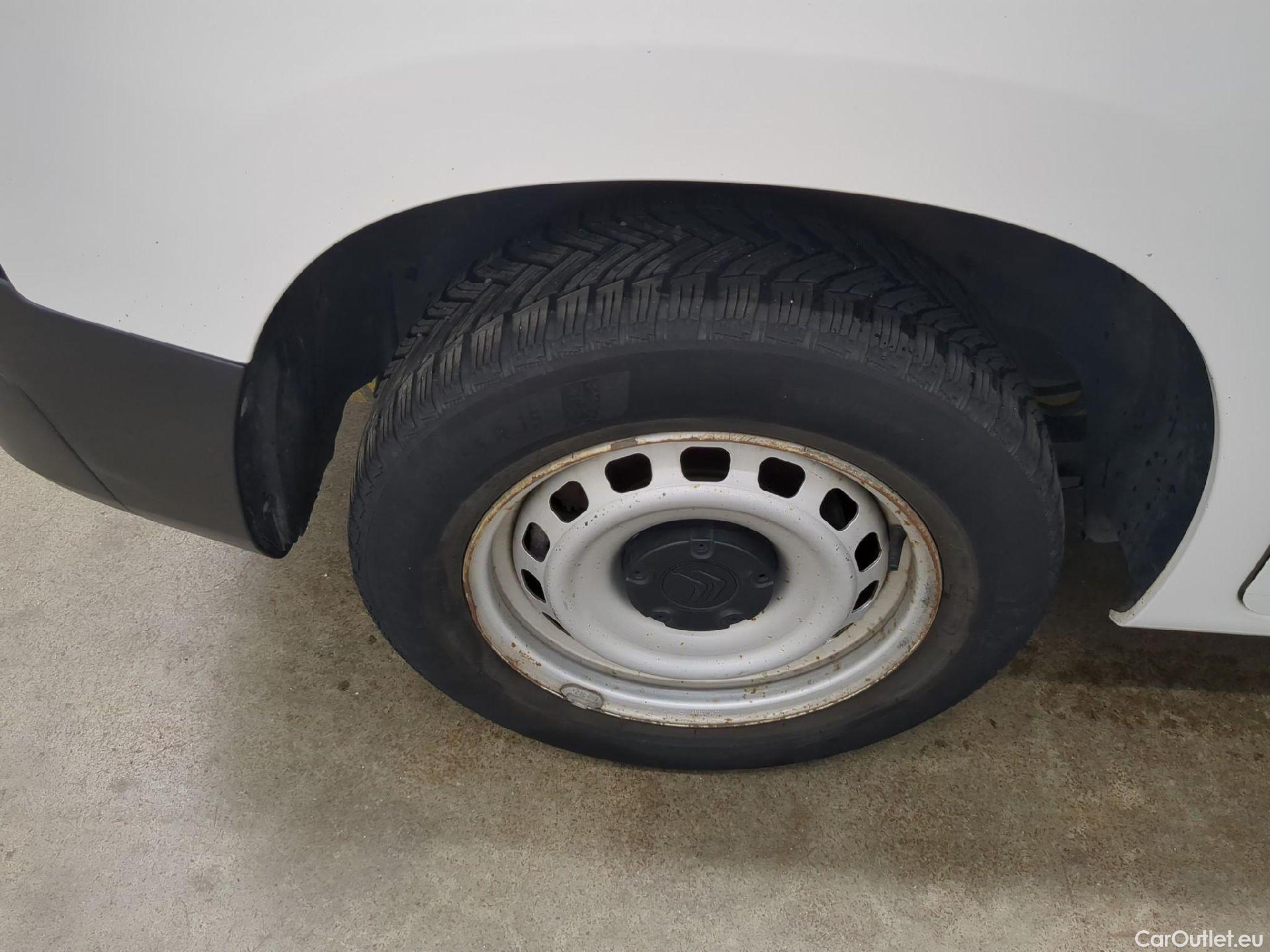  Citroen  Berlingo  Fourgon Club M 650 1.5 BlueHDi 100CV BVM6 E6d #4