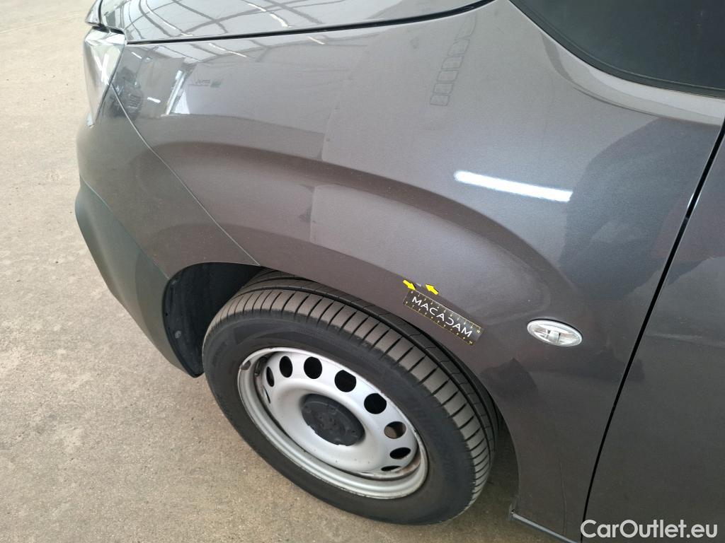  Peugeot  Partner  Asphalt L1 1.5 HDi 130CV BVA8 E6dT #15