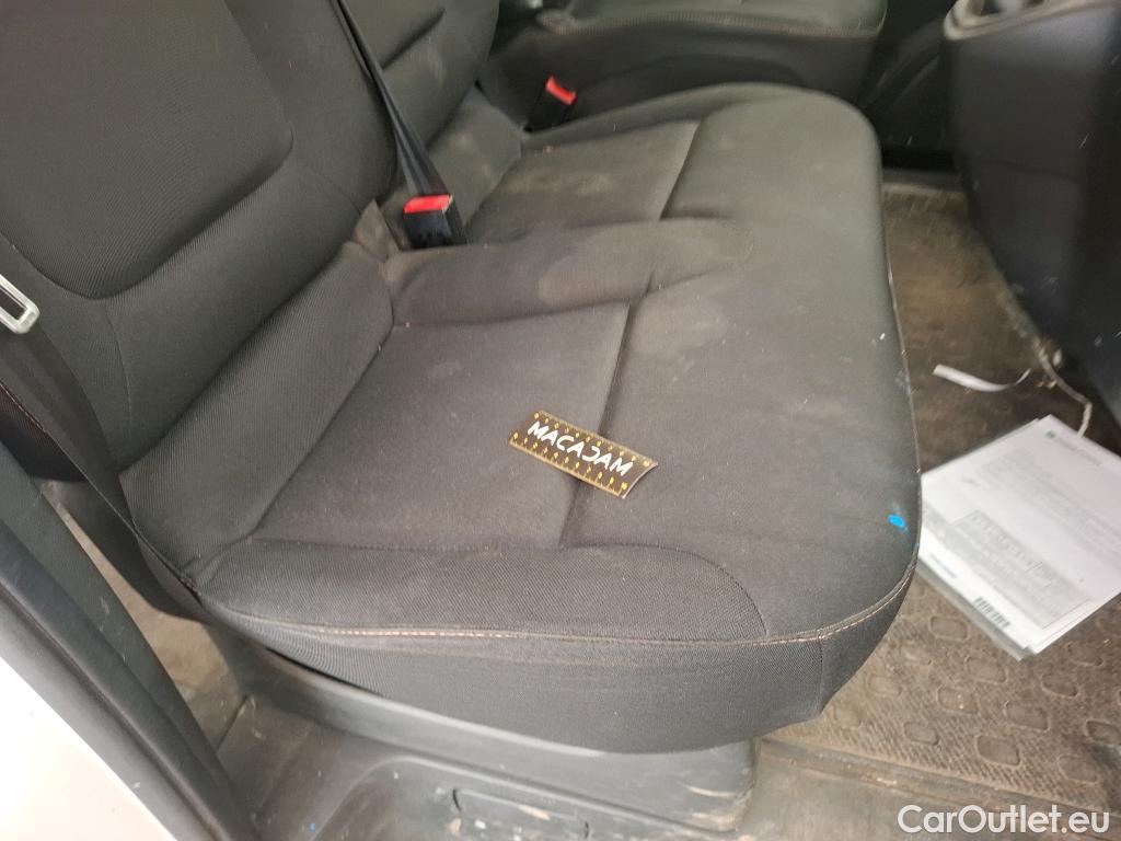  Renault  Trafic RENAULT  VU 4p Fourgon CA CF L2H1 1200 dCi 95 E6 #28