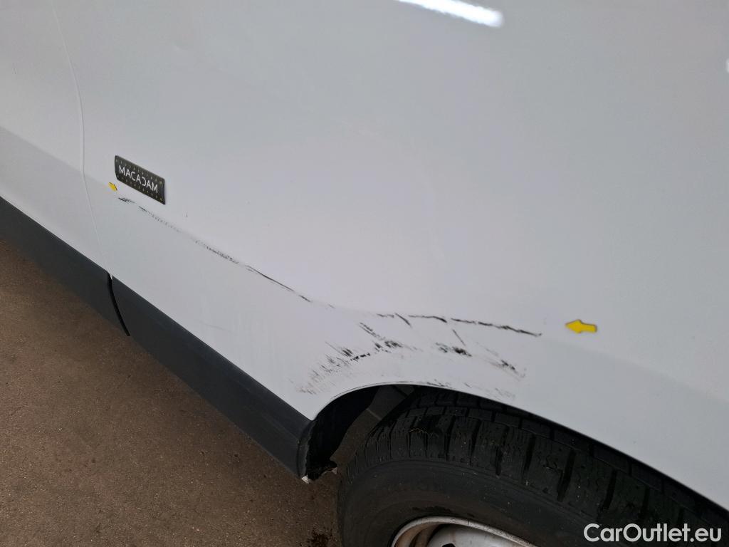  Renault  Trafic RENAULT  VU 4p Fourgon CA CF L2H1 1200 dCi 95 E6 #90
