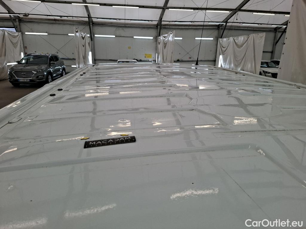  Renault  Trafic RENAULT  VU 4p Fourgon CA CF L2H1 1200 dCi 95 E6 #11