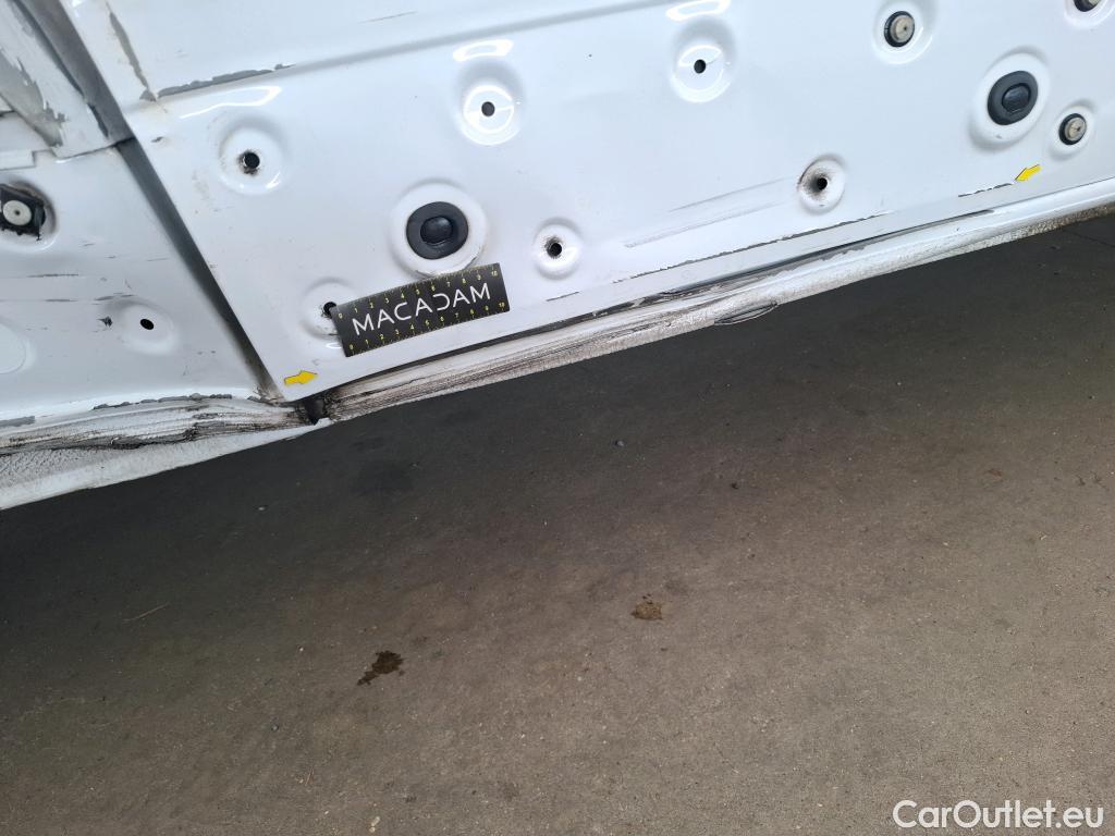  Renault  Trafic RENAULT  VU 4p Fourgon CA CF L2H1 1200 dCi 95 E6 #35