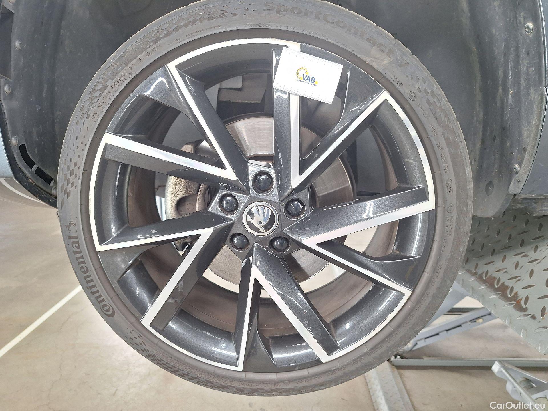  Skoda  Karoq Skoda,  '17,  1.6TDi 85kW Sport.DSG #39