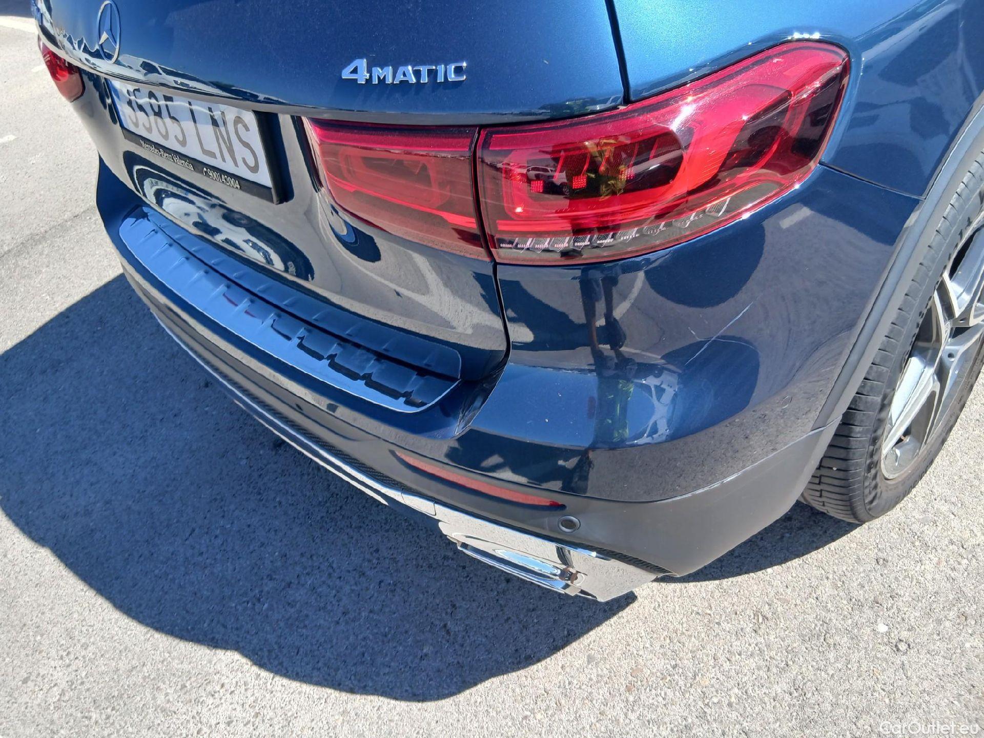  Mercedes  B-Klasse MERCEDES-BENZ GLB / 2019 / 5P / todoterreno 2.0 GLB 200 D 4MATIC DCT 110KW (150CV) #13