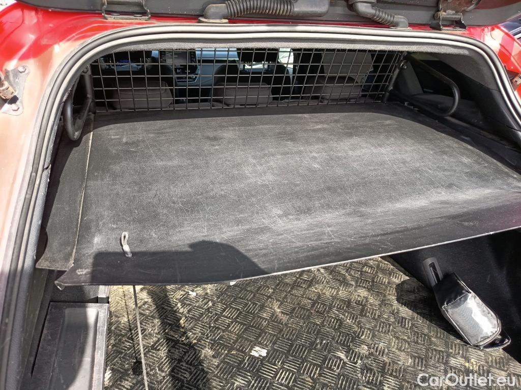  Toyota  Corolla TOYOTA  / 2019 / 5P / familiar 1.8 125H ACTIVE TECH E-CVT TOU SPORT #36
