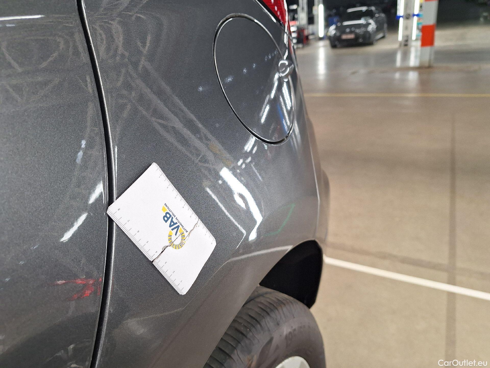  Ford  Fiesta Ford,  '17, Ford  1.0i EcoBoost 70kW Titanium 5d #4