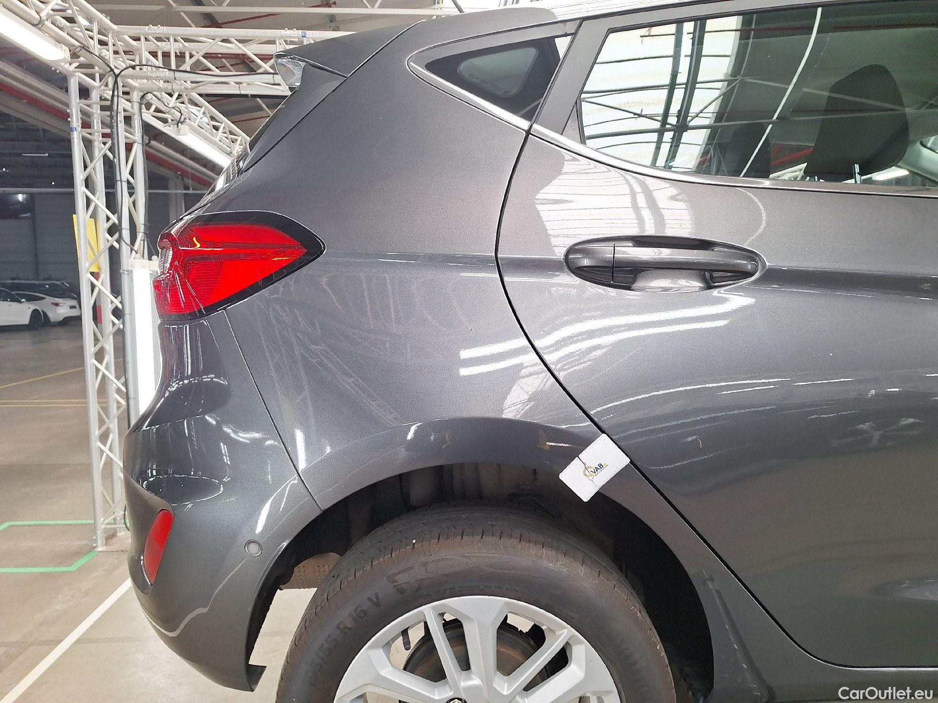  Ford  Fiesta Ford,  '17, Ford  1.0i EcoBoost 70kW Titanium 5d #5