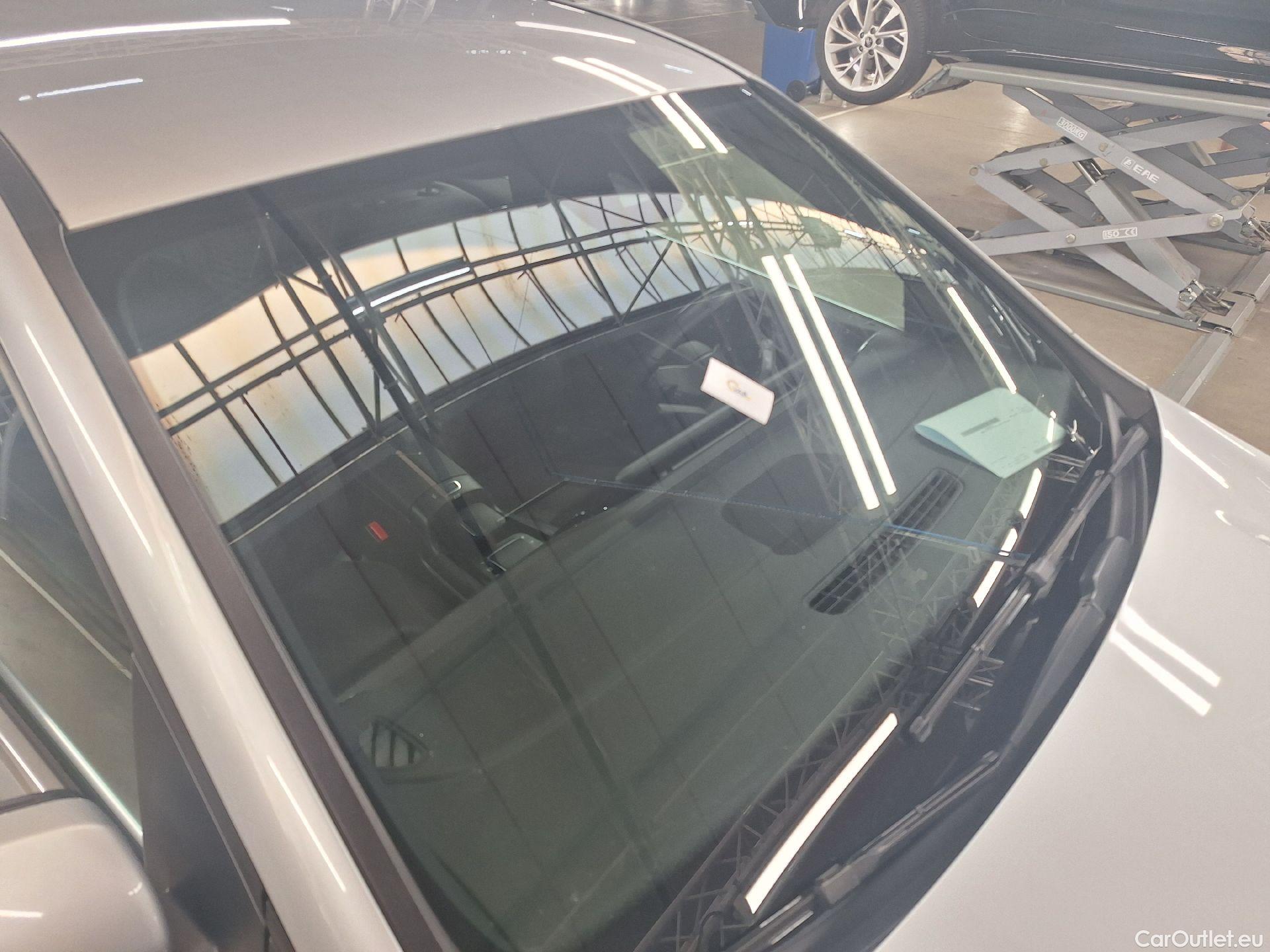  Mercedes  B-Klasse Mercedes, B-Class '18, Mercedes-Benz  B 180 d Business Solution A #35
