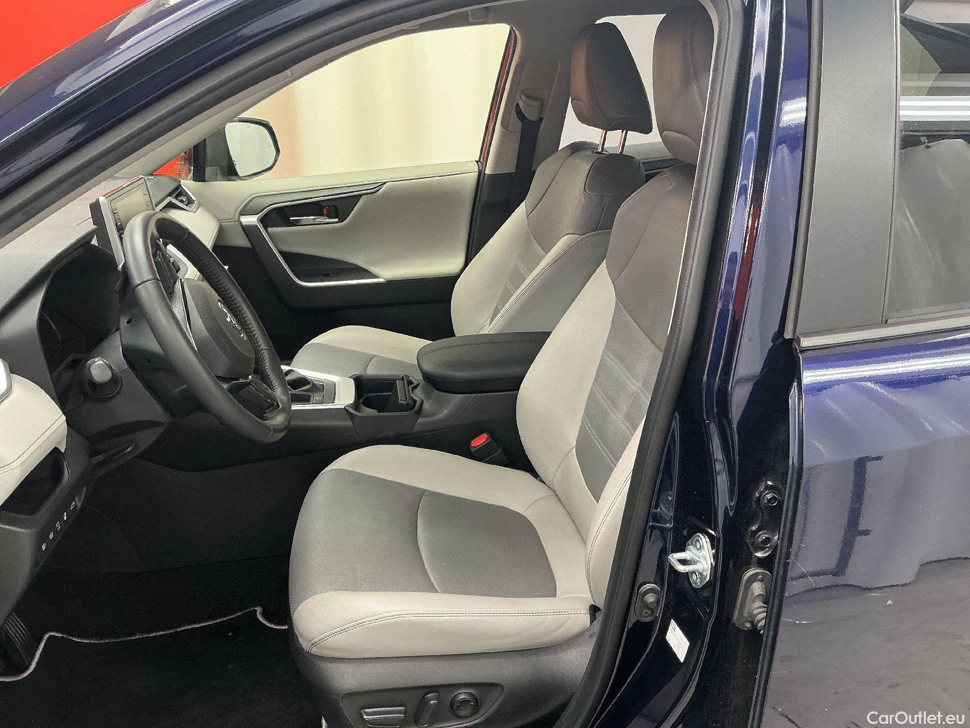 Toyota  RAV4 Toyota,  '18, Toyota  2.5 Hybrid Lithium Premium Plus CVT 5d #1