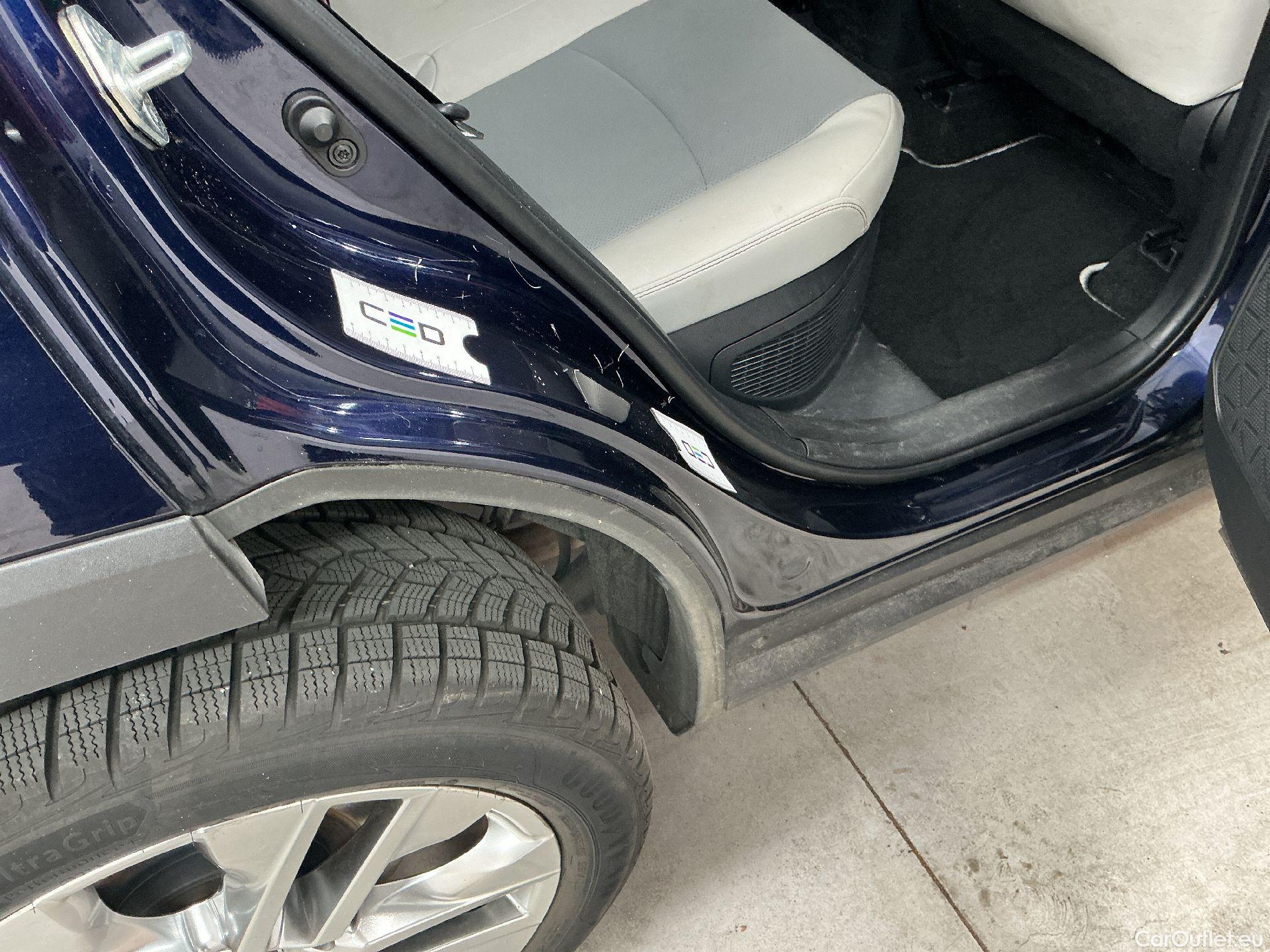  Toyota  RAV4 Toyota,  '18, Toyota  2.5 Hybrid Lithium Premium Plus CVT 5d #53