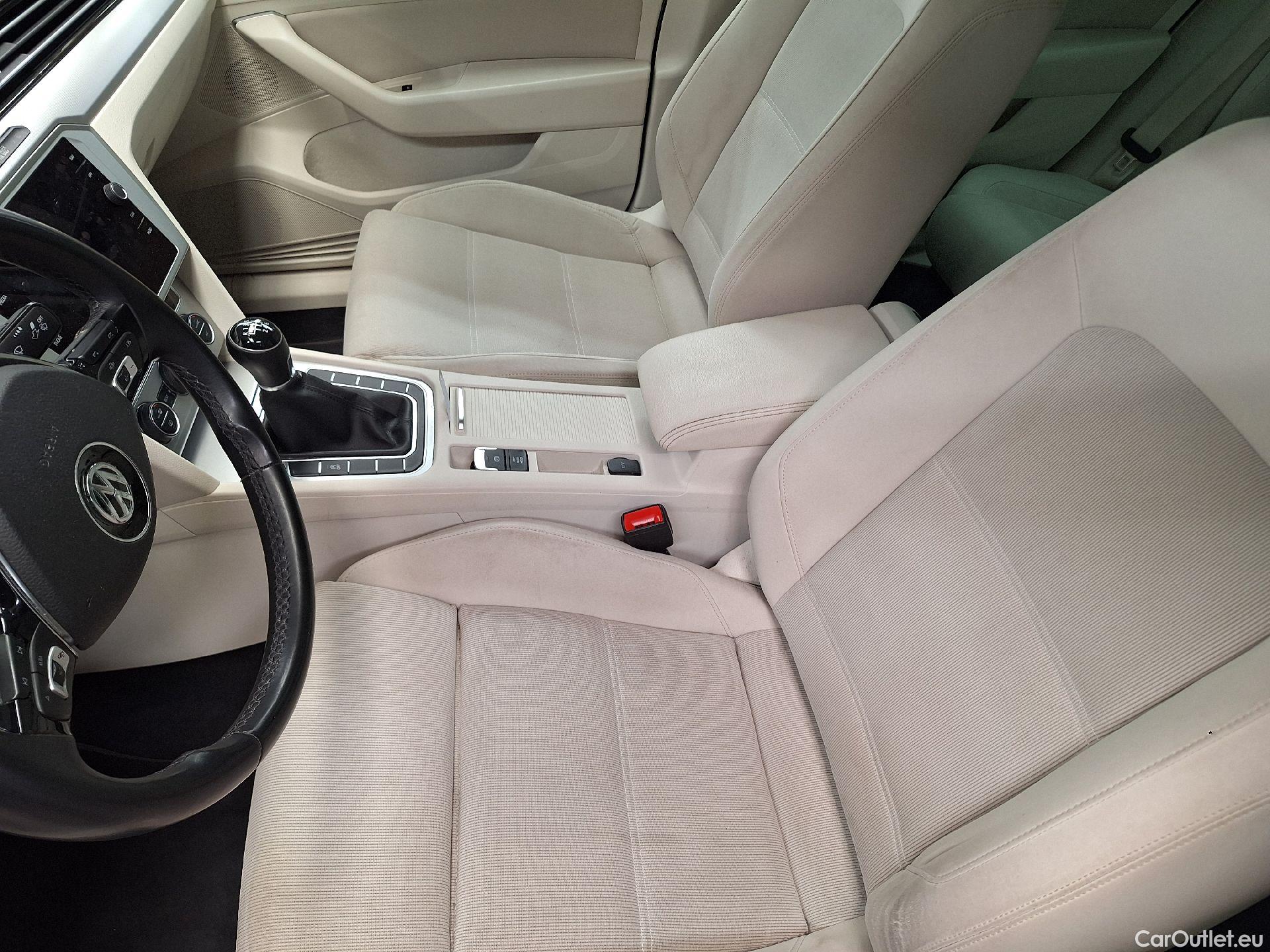  Volkswagen  Passat VW,  '14,  2.0TDi 150 Comfort.Bus #12