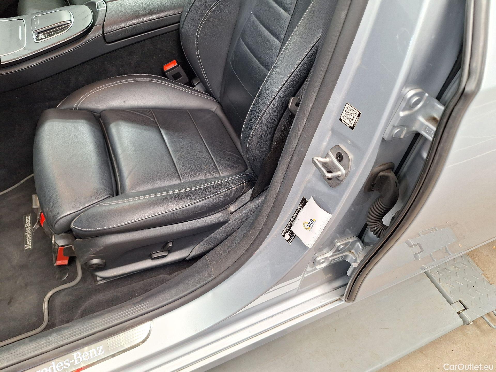  Mercedes  E-Klasse Mercedes, E-Clas Br FL'20 PHEV, E Break 300 e 225kW Bus.So.Aut #3