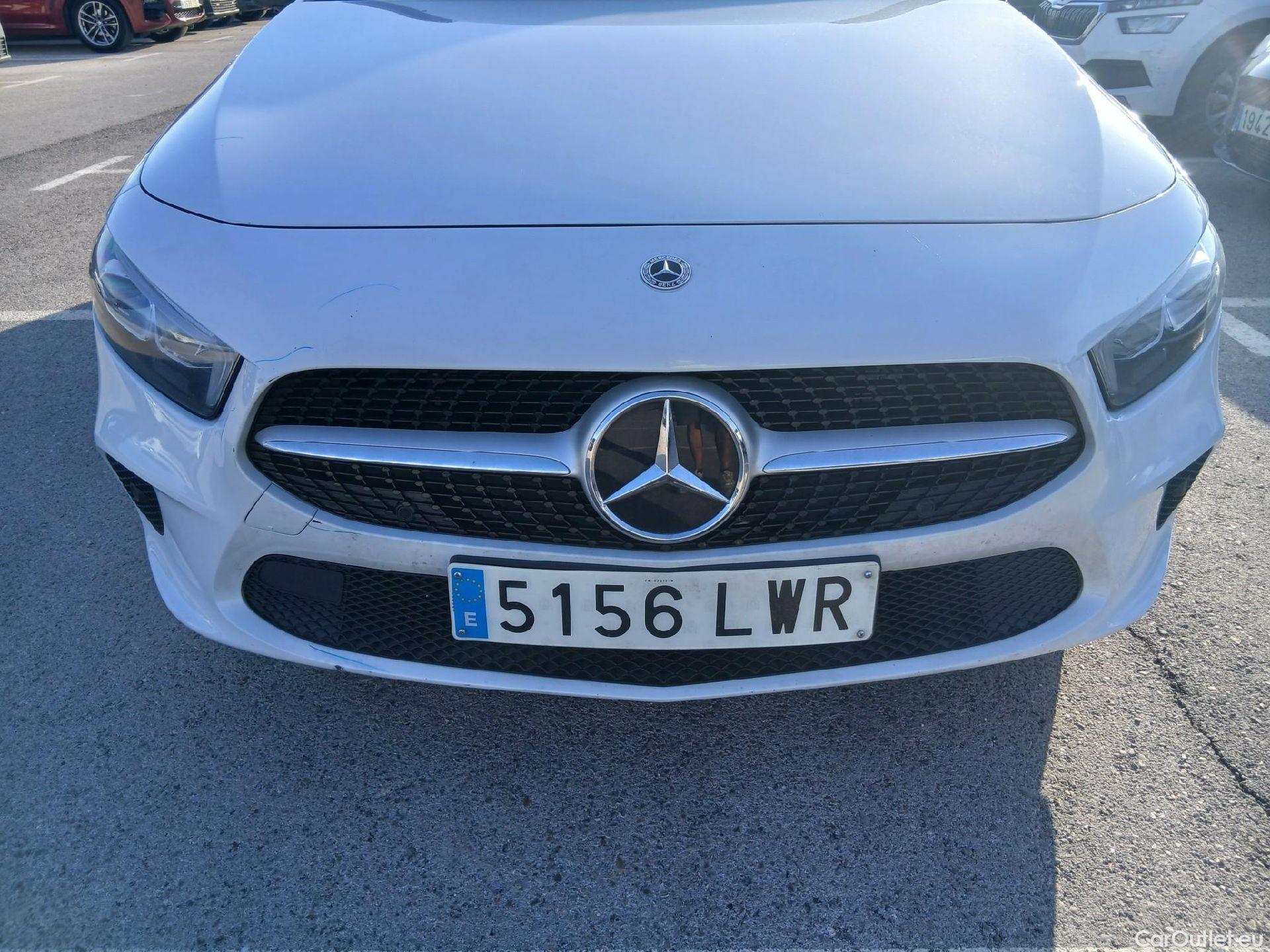  Mercedes  A-Klasse MERCEDES-BENZ Clase A / 2018 / 4P / sedán Sedán A 250 e #7