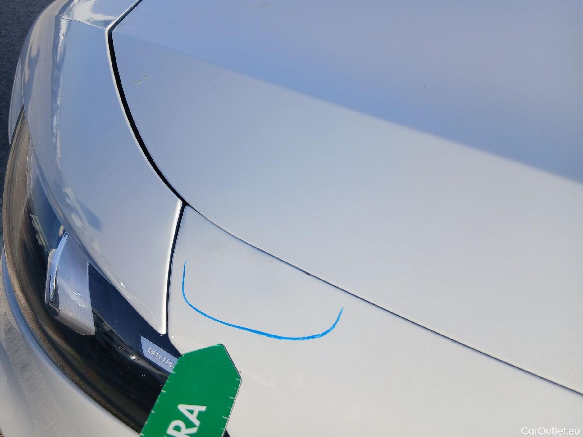  Mercedes  A-Klasse MERCEDES-BENZ Clase A / 2018 / 4P / sedán Sedán A 250 e #12