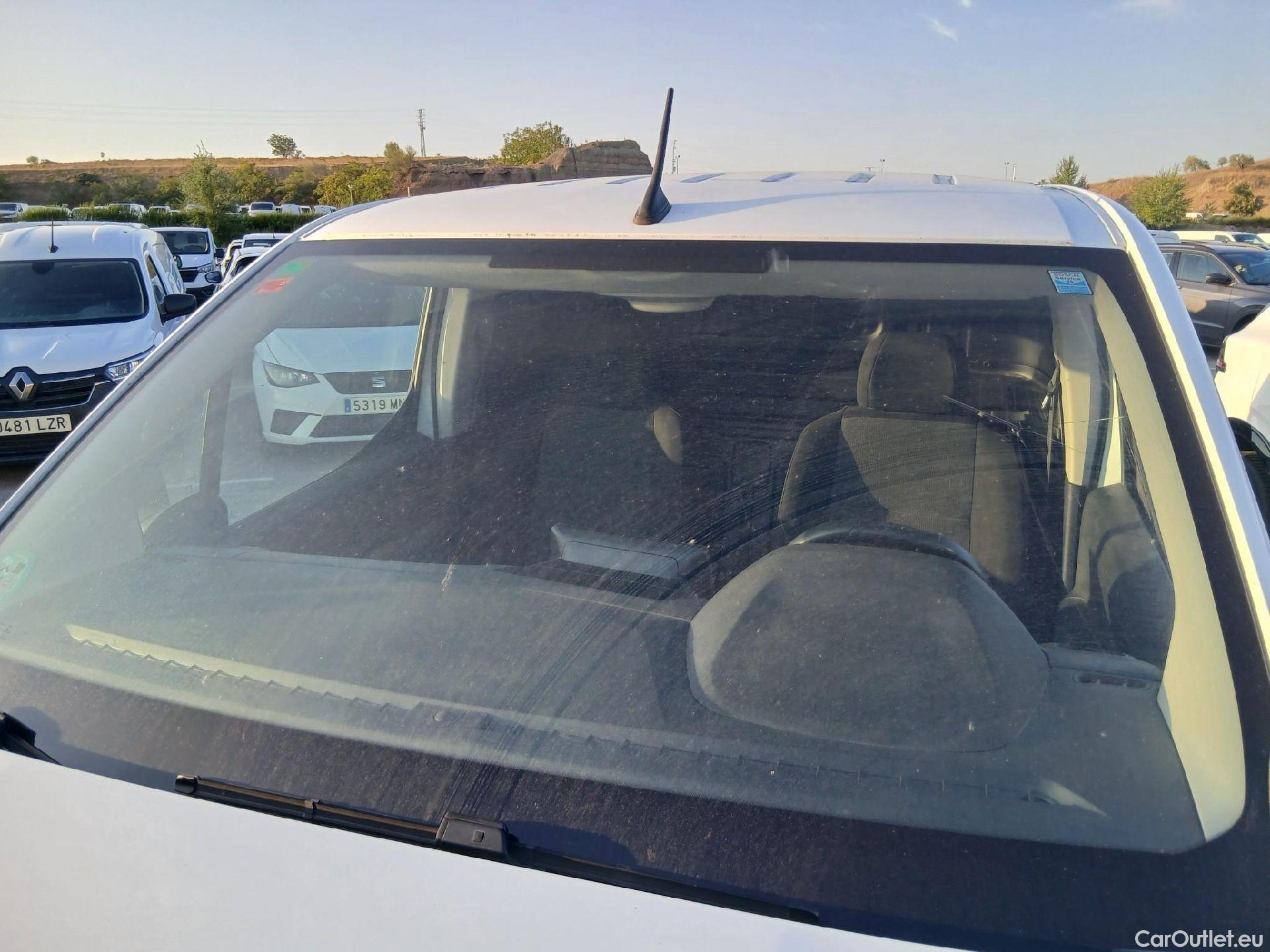  Peugeot  Partner PEUGEOT  / 2018 / 3P / furgón derivado de turismo Pro Standard 600kg BlueHDi 73kW (AC) #1