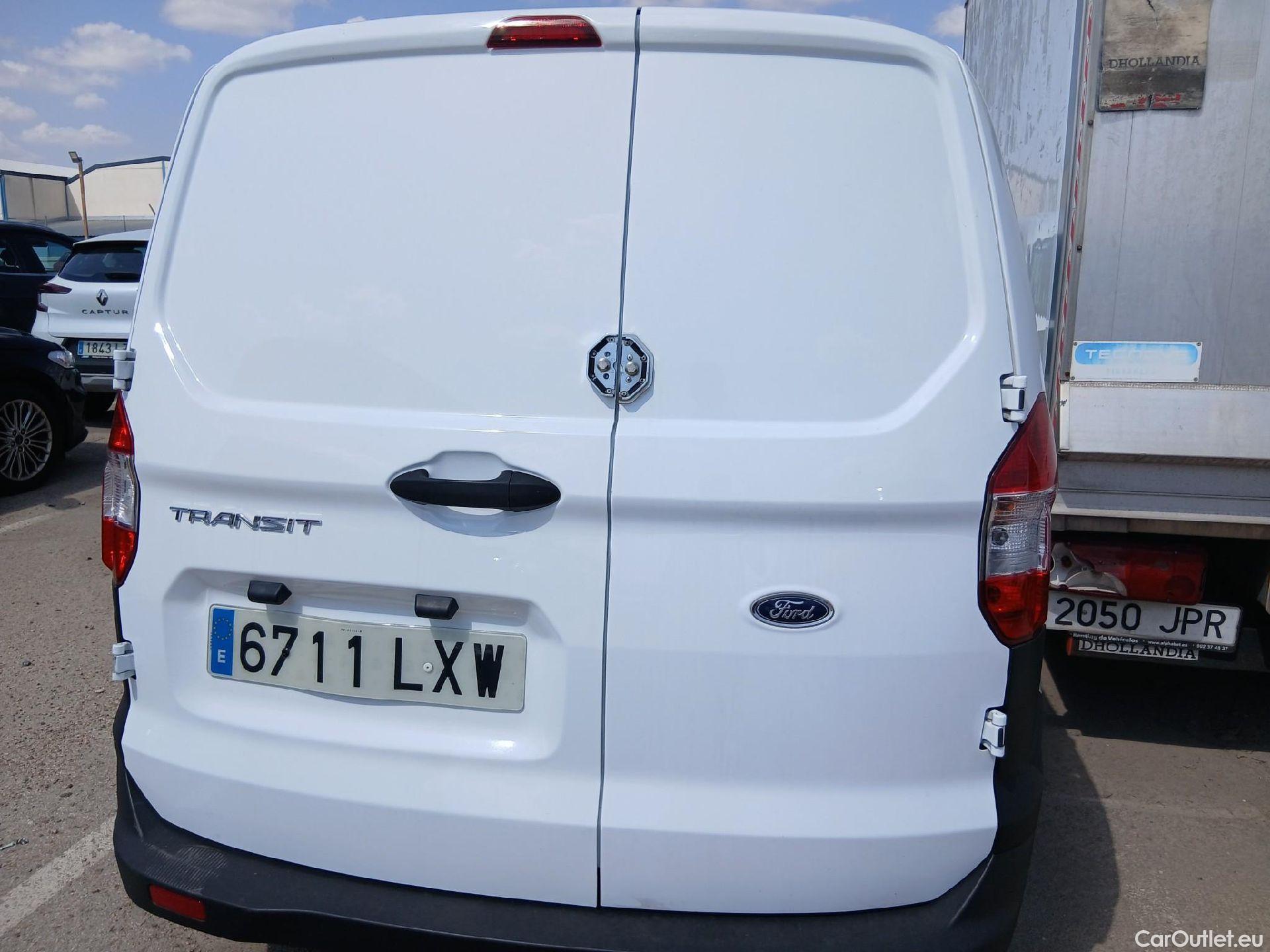  Ford  Transit FORD  Courier/2014/4P/furgón der.turis Van 1.5 TDCi 75kW Trend #21