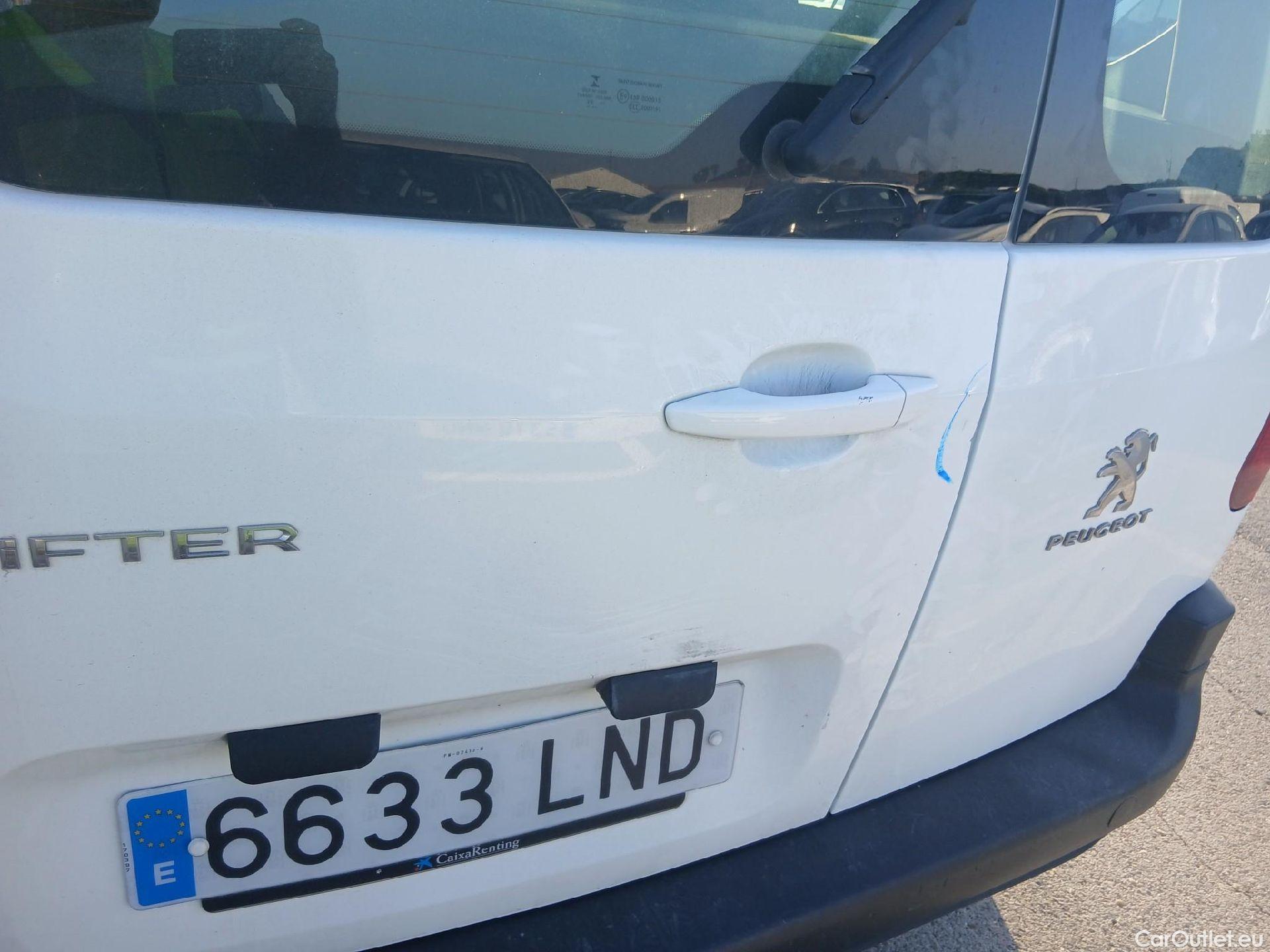  Peugeot  RIFTER PEUGEOT  / 2018 / 4P / combi Active Standard BlueHDi 73kW (IND) #27